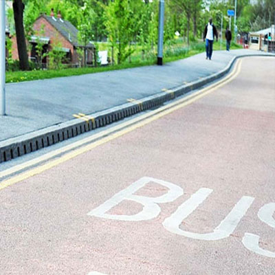 路緣石排水溝系統