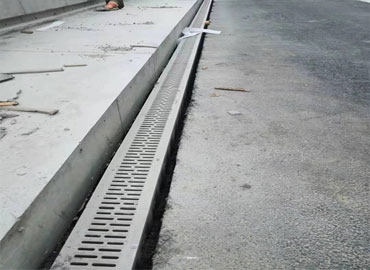 邊溝和排水溝的區(qū)別及明溝暗溝截水溝的定義