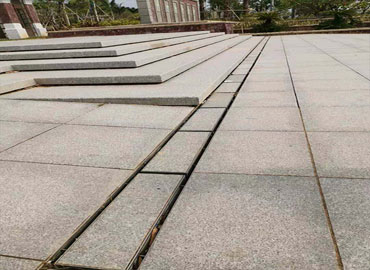 如何挑選成品縫隙式排水溝?